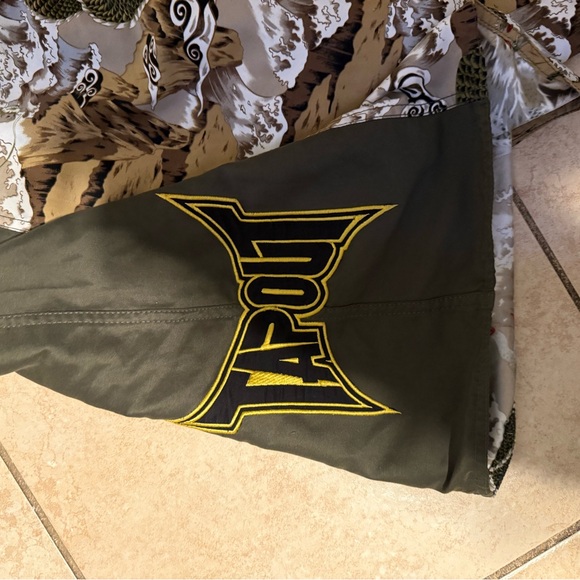 Tapout Men's Dragon Print Hybrid Shorts - Green and White - Picture 4 of 6